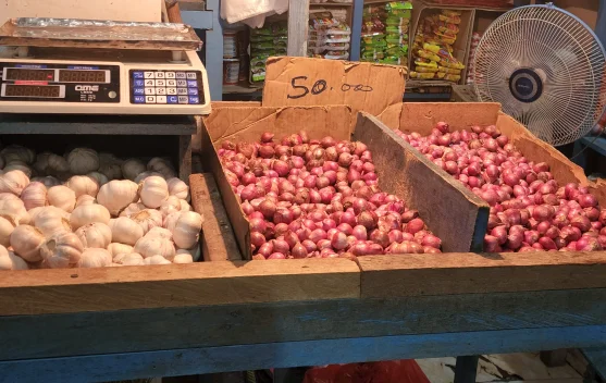 Harga Bawang Merah di Pasar Melak Mengalami Kenaikan jelang Lebaran