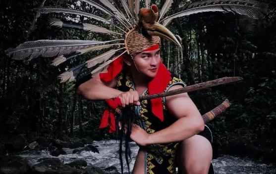 Dari Hobi Jadi Dedikasi, Pelatih Tari di Kubar Lestarikan Budaya