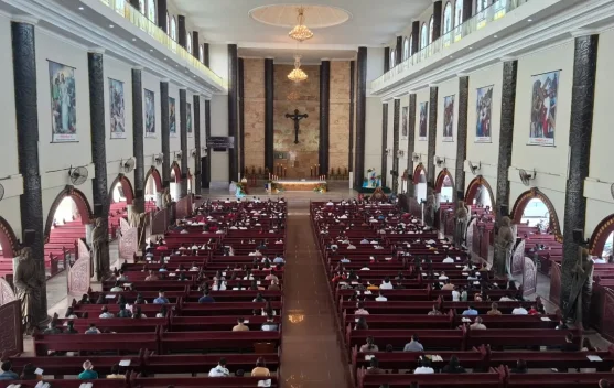 Umat Katolik di Barong Tongkok Ikuti Misa Kenaikan Yesus Kristus dengan Khidmat