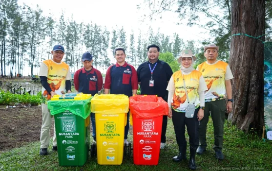Tanam 350 Mangrove, Otorita IKN Perkuat Perlindungan Pesisir
