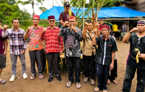 Warga Intu Lingau dan Lakan Bilem Deklarasikan Perjuangan Selamatkan Hutan Adat