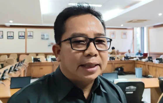 DPRD Kubar Tunda Pembahasan Raperda Penguatan Kelembagaan Adat