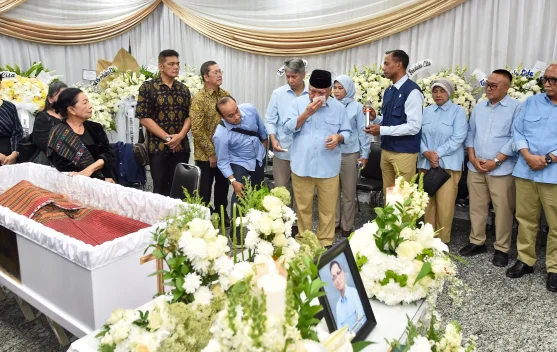 Basuki Kenang Dedikasi Troy Pantouw sebagai Pionir Komunikasi Publik IKN