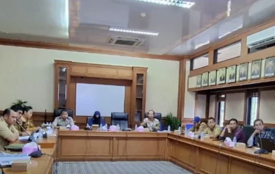 Pemkab Kutai Barat Kaji Pembangunan Jembatan Timbang