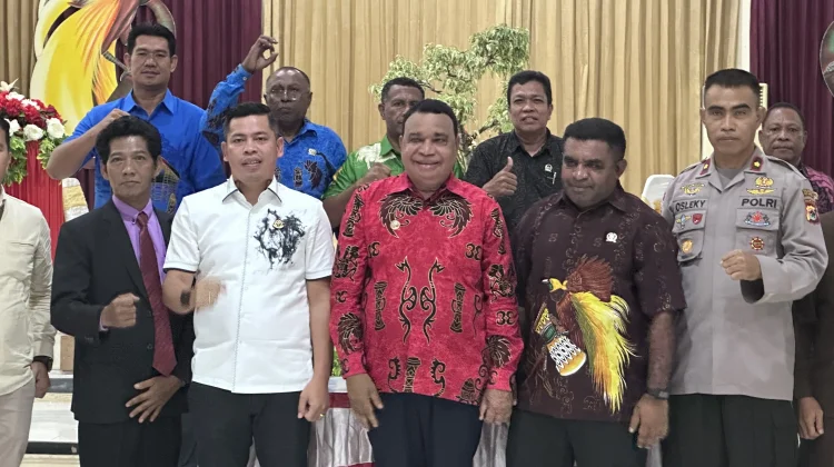 Refleksi Setahun, Bupati Yapen Ajak ASN Bersatu Melayani