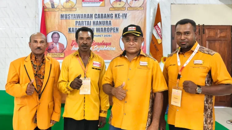 Lamek Maniagasi Kembali Pimpin Hanura Waropen Periode Baru