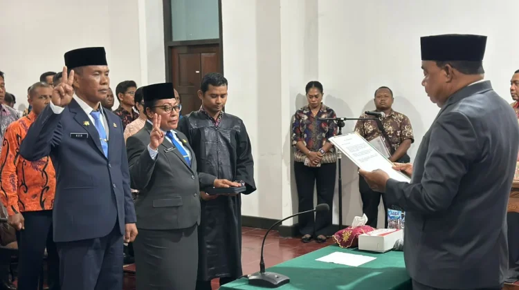 Dua Pejabat Strategis Resmi Dilantik di Yapen