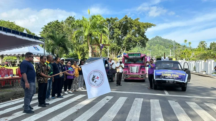 Wakil Bupati Yapen Lepas Karnaval Paskah 2026