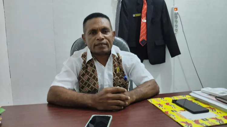 Wakil Ketua III DPRK Waropen Soroti Layanan Kesehatan Infrastruktur Awoso