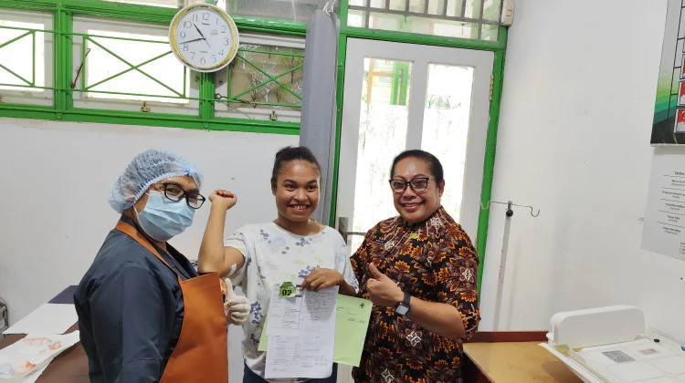 Momentum HUT IBI ke-75, DP3AKB Yapen Gelar KB Serentak dan Launching Puskesmas War