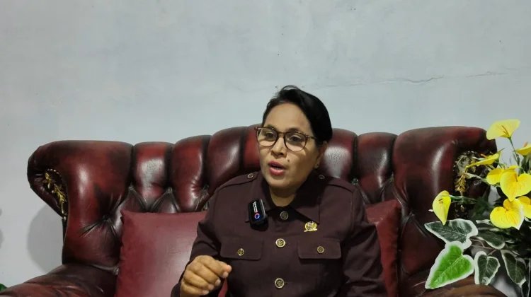 Penempatan Jabatan Pemda Waropen Hak Bupati Tegaskan DPRK