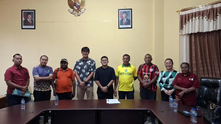 Sejumlah Dokter Spesialis Datangi Gedung DPRK Kepulauan Yapen