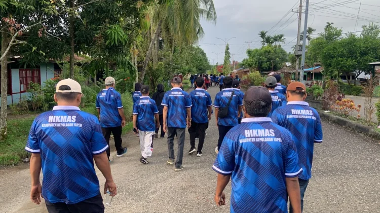 HUT ke-29 HIKMAS Yapen, Ratusan Warga Meriahkan Jalan Santai