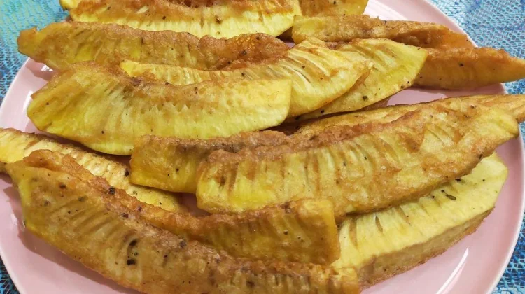 Sukun Goreng Khas Papua yang Kaya Cita Rasa