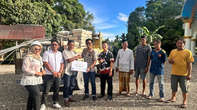 PT PELNI Konsisten Salurkan Bantuan TJSL Berkelanjutan Kota Serui
