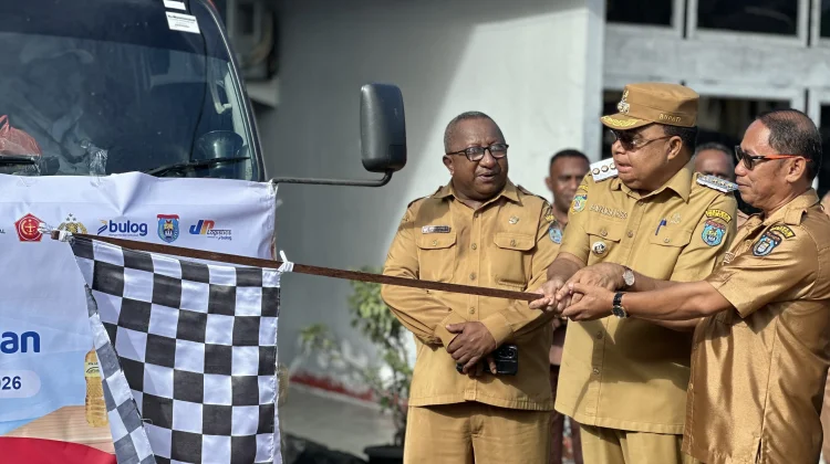 314 Ton Beras Disalurkan untuk Masyarakat Yapen