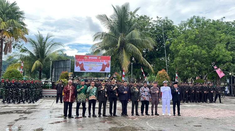 Polres Yapen Gelar Apel Bersama dan Syukuran HUT Bhayangkara ke-80