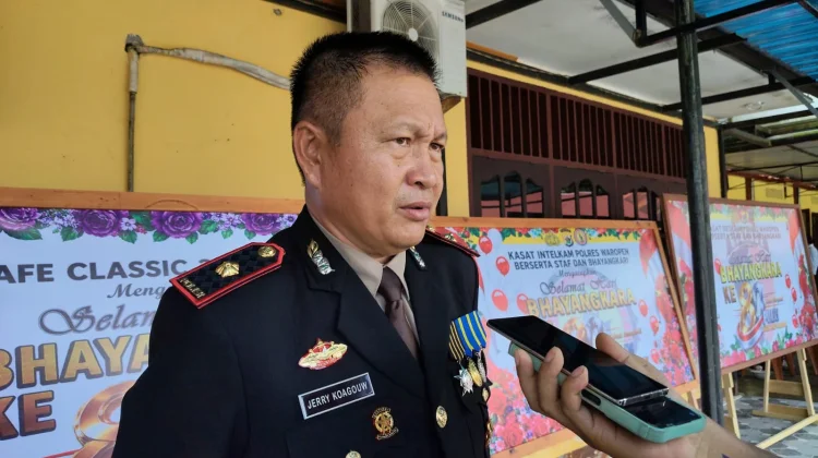 80 Tahun Polri, Polres Waropen Tingkatkan Pelayanan Kepada Masyarakat