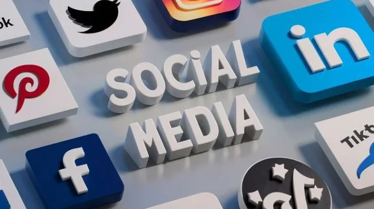 Bijak Menggunakan Media Sosial di Era Informasi yang Serba Cepat