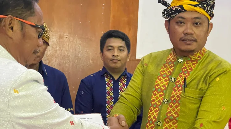 Wakil Bupati Hadiri Pelantikan Pengurus IKT Distrik Yapen Timur