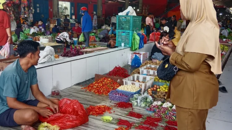 Update Harga Bapok Hasil Pertanian, Cabe Rawit 100 Ribu / kg Pasar Aroro-Iroro Serui,