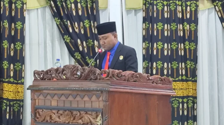 Banggar DPRK Waropen Soroti Efektivitas Anggaran Program Pengelolaan Sampah