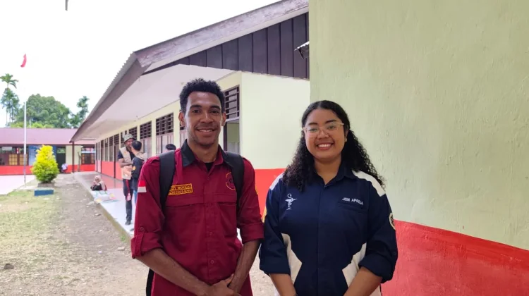 Tanamkan Nilai Positif Mahasiswa KKN Uncen Sosialisasi Bahaya Narkoba
