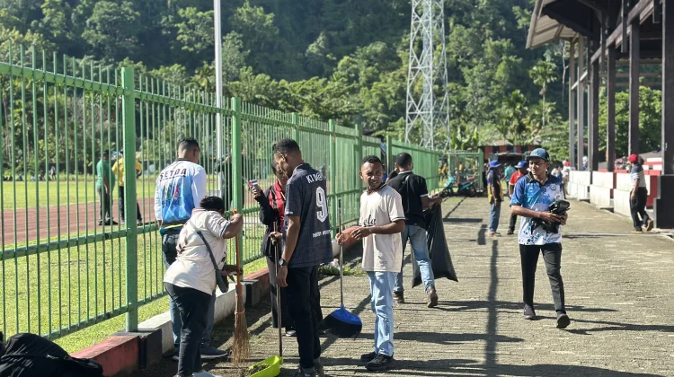 Lintas Instansi Kompak Bersihkan Lokasi jelang HUT RI
