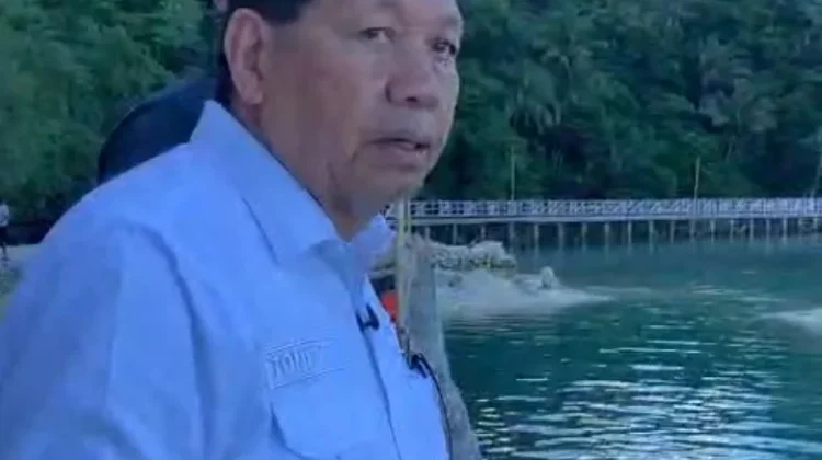Anggota DPR RI Tonny Tesar Pantau Langsung Kampung Nelayan Ketuapi