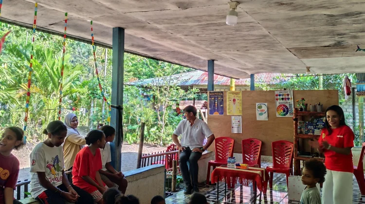 Semarak HUT RI 81 Rumah Baca Sahabat El Shaday Gelar Lomba Makan Kerupuk