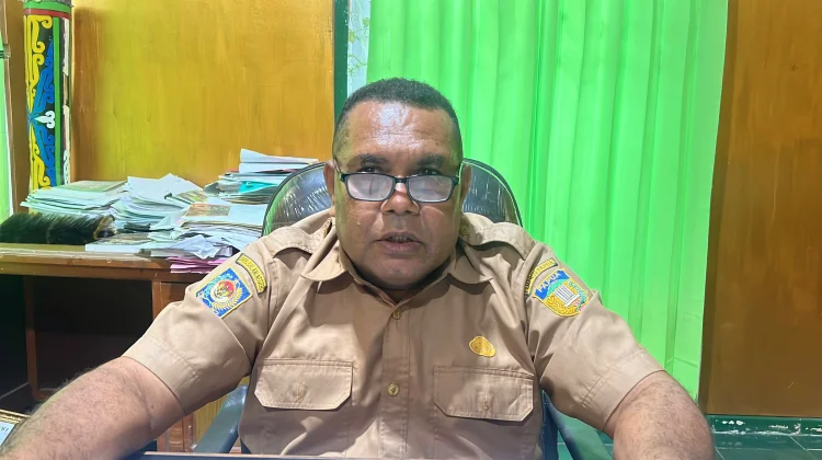 Dinas KPHP Yapen Minta Masyarakat Hentikan Pembakaran di Hutan