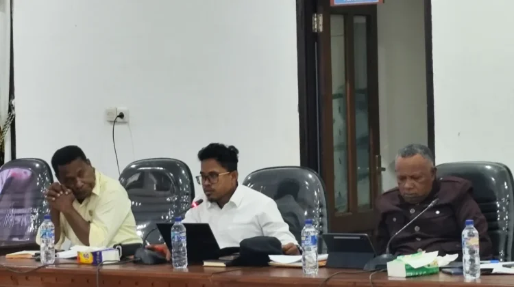 Defisit Rp5,69 Miliar Jadi Sorotan Perubahan APBD Waropen
