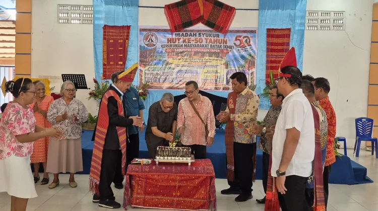 Lima Dekade KMB Yapen, Perkuat Persaudaraan dan Kebersamaan