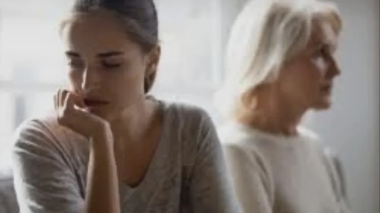 Cara Mengatasi 'Emotional Guilt" akibat Merasa Kurang Berbakti pada Orang Tua