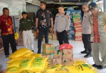Polres dan Pemda Waropen Sidak Sembako