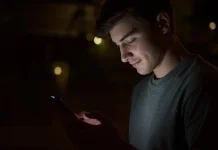 Dampak Kecanduan Media Sosial bagi Kesehatan Mental Anak Muda