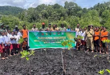 Satgas TMMD 127 Tanam 1.000 Pohon  Kampung Rembai