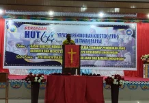 Bupati Waropen 64 Tahun YPK Warnai Sejarah Pendidikan Papua