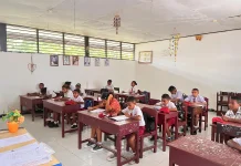 SD Barawaikap Gelar Try Out bagi 56 Siswa Kelas VI