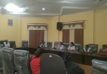 Tenaga Nakes RSUD Serui Datangi DPRK Yapen