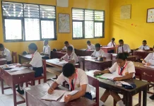 Sebanyak 103 Siswa SMP Negeri Anotaurei Mengikuti Ujian Tingkat SMP