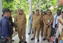 Gubernur Papua Tinjau Puskesmas Menawi, Serap Aspirasi Masyarakat Yapen