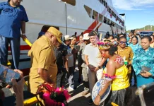 Gubernur Provinsi Papua Kunjungan Kerja Yapen