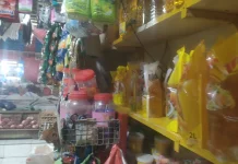 Pedagang Keluhkan Stok Minyak Merek Kita Kosong Pasar Serui