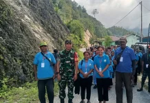 Babinsa Dampingi  Wisata Rohani Jemaat GKI Paulus Sanoba Nabire