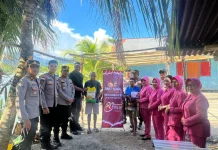 Polres Kepulauan Yapen Gelar Anjangsana dan Bakti Religi Sambut HUT Bhayangkara k