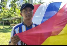 Jersey Piala Dunia Laris Manis Tambah Rezeki Pedagang Waropen Meningkat