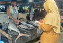 Disperindag Yapen: Cek Harga Bapok Hasil Industri, Perikanan dan Peternakan