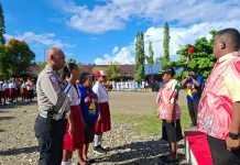Penyerahan Siswa Baru SMP 2 Serui  Hindari Bullying di Sekolah