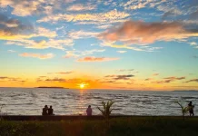 Menikmati Sunset Pantai Sarfambai Waropen Memikat Hati Setiap Pengunjung